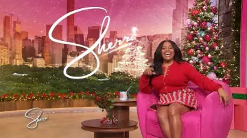 Oscar de la Renta Checked Cotton-blend Tweed Mini Skirt worn by Sherri Shepherd as seen in Sherri on December 5, 2025