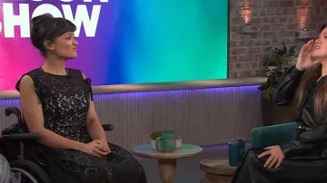 Lovaan Audrey Sleeveless Lace Midi Dress worn by Marissa Bode as seen in The Kelly Clarkson Show on December 4, 2025