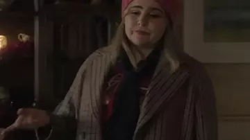 The Twelve Dates ‘Til Christmas S01 Mae Whitman Plaid Coat worn by Kate (Mae Whitman) as seen in Twelve Dates 'Til Christmas (S01)