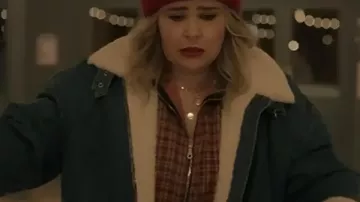 The Twelve Dates ‘Til Christmas S01 Mae Whitman Denim Jacket worn by Kate (Mae Whitman) as seen in Twelve Dates 'Til Christmas (S01)