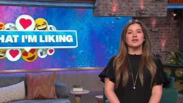 Cinq a Sept Leilah Silk Swing Dress worn by Kelly Clarkson as seen in The Kelly Clarkson Show on December 5, 2025