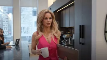 Sugarlips Chelsea Button Up Vest worn by Jessica Taylor as seen in Owning Manhattan (S02E01)