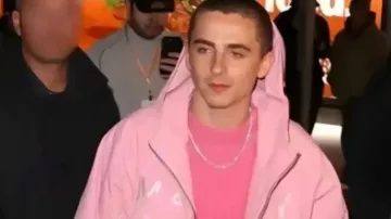 Marty Supreme Pink Jacket of Marty (Timothée Chalamet) in Marty Supreme