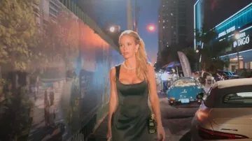 Mini vestido de corsé de satén negro House of CB llevado por Jess Taylor como se ve en Owning Manhattan (S02E07)