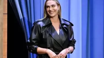 Aryna Sabalenka The Tonight Show Starring Jimmy Fallon S13 Trench Coat worn by (Aryna Sabalenka) in The Tonight Show Starring Jimmy Fallon