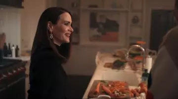 Tiffany HardWear Large Link Earrings worn by Carrington Lane (Sarah Paulson) as seen in All's Fair (S01E08)