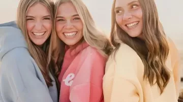 ¡La sudadera con capucha de Lola con sudaderas saldrá en 11 días!