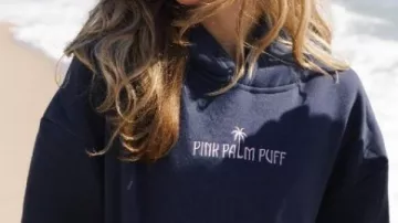 Sudadera rosa Palm Puff azul marino con sudadera clásica en nube, ¡lanzamiento el 12 de abril a las 17:00 EST! #classicpuffhoodie #pinkpalmpuff