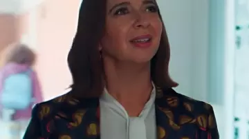 Loot S03 Maya Rudolph Black & Gold Dot Blazer worn by Molly Novak (Maya Rudolph) as seen in Loot