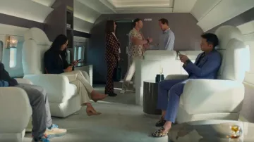 Motif de chaussures en cuir Jitai Motif de robe pour hommes porté par Nicholas (Joel Kim Booster) tel que vu dans Loot (S03E10)