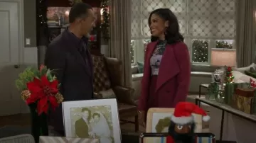 Jupe Corset Andrea Iyamah Sita Prune portée par Dani Dupree (Karla Cheatham Mosley) telle que vue dans Beyond the Gates (S01E186)