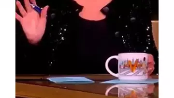 Black Sequin Jacket of Self - Copresentadora (Joy Behar) en The View (T28)