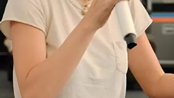 The End of an Era Taylor Swift White T-Shirt worn by Taylor Swift in Taylor Swift's The End of an Era Docuseries: Everything We Learned | E! News