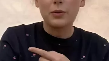 Taylor Swift The End Of An Era 2025 Roses Print T-Shirt