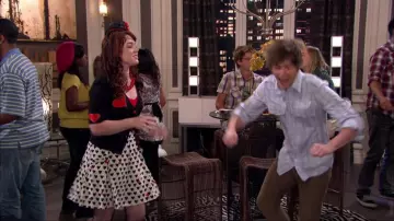 Leifsdottir Silk Heart Skirt of Harper Finkle (Jennifer Stone) in Wizards of Waverly Place (S03E28)