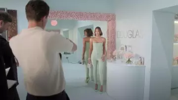 Rezek Studio Mint Hustle Pant porté par Khloé Kardashian tel que vu dans The Kardashians (S07E08)