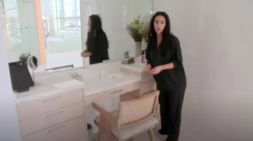 Skims Sleep Set worn by Kim Kardashian as seen in The Kardashians (S07E08)