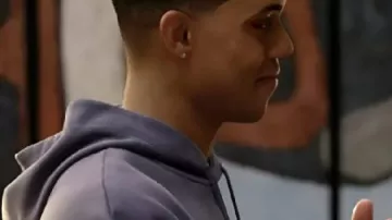 Sweat à capuche à motif vitrine porté par Will Smith (Jabari Banks) tel que vu dans Bel-Air (S04)