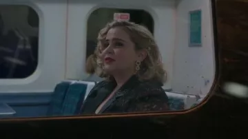 Self Portrait Crystal Embellished Circle Link Earrings worn by Kate (Mae Whitman) as seen in Twelve Dates 'Til Christmas (S01E01)