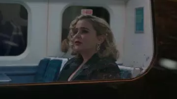 Self Portrait Crystal Embellished Circle Link Earrings worn by Kate (Mae Whitman) as seen in Twelve Dates 'Til Christmas (S01E01)