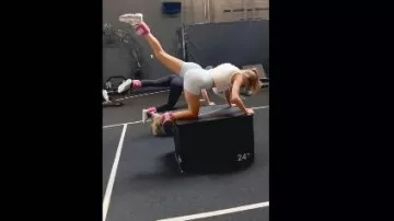 Pinc Active Ankle Weights Set worn by Taylor Swift as seen in Taylor Swift | The Eras Tour | The End of an Era (S01E01)