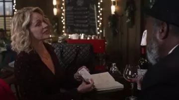 Aldo Chipper Black Laptop Bag worn by Kate Wheeler as seen in Ripple (S01E08)