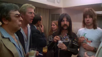 Le t-shirt Gumby de Nigel Tufnel (Christopher Guest) dans This Is Spinal Tap