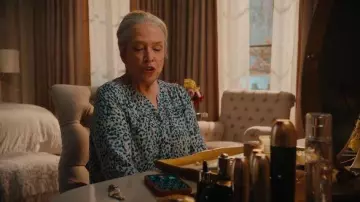 NYDJ Three Quarter Sleeve Printed Pintucked Back Blouse worn by Madeline 'Matty' Matlock (Kathy Bates) as seen in Matlock (S02E07)