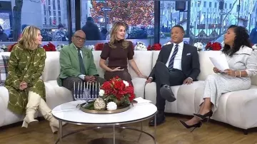 Cara Cara Lou Skirt worn by Jenna Bush Hager as seen in Today on December 15, 2025