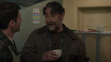 Eddie Bauer Mens Barn Jacket Coat worn by Mac (Nathaniel Parker) as seen in Twelve Dates 'Til Christmas (S01E02)