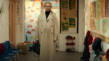Mango Shopper Bag With Handles worn by Jess (Diane Kruger) as seen in Little Disasters (S01E01)