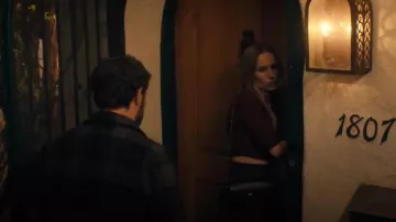 Sezane Milo Classic Bag worn by Joanne (Kristen Bell) as seen in Nobody Wants This (S02E09)