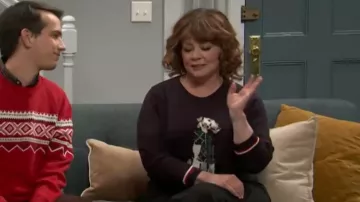 Tommy Hilfiger Womens Long Sleeve Terrier Print Pullover Sweater worn by Melissa McCarthy as seen in Saturday Night Live (S51E07)