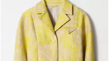 Twelve Dates Til Christmas Zephani Idoko Yellow Crop Jacket as seen in Twelve Dates 'Til Christmas (S01E02)