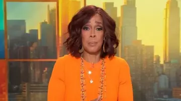 Frame Mixed Rib Sweater Dress worn by Gayle King as seen in CBS Mornings on December 12, 2025