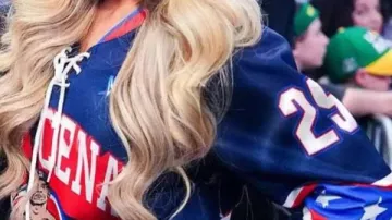 Trish Stratus Saturday Night’s Main Event Jersey