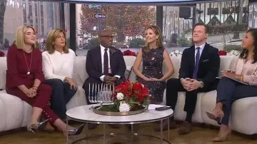 Cinq a Sept Francine Wide Leg Jeans worn by Hoda Kotb as seen in Today on December 17, 2025