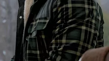 Una chaqueta de franela de Joey Scarpellino en el Viejo Oeste