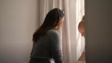 Chloé Embellished Wool And Cashmere Blend Polo Sweater worn by Lauren Silverman as seen in Simon Cowell: The Next Act (S01E03)