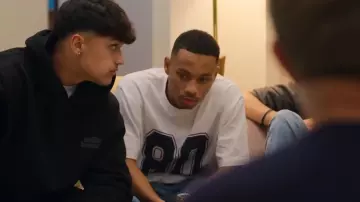 Zara 80 T Shirt worn by Cruz as seen in Simon Cowell: The Next Act (S01E06)