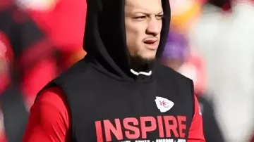 Patrick Mahomes Chiefs Inspire Change Hoodie Vest in Patrick Mahomes: A Star is Born (Kansas City Chiefs Mini-Movie) ᴴᴰ