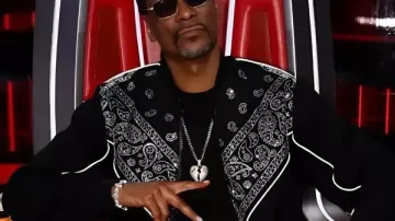 The Voice S28 Finale Snoop Dogg Black Printed Jacket worn by (Snoop Dogg) in The Voice