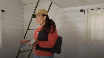 Mother The Biggie Concert Sweatshirt worn by Joanna Gaines as seen in Fixer Upper: Colorado Mountain House (S01E01)