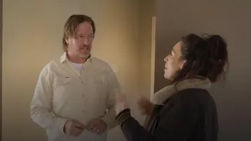 Poncho The Hey Buddy worn by Chip Gaines as seen in Fixer Upper: Colorado Mountain House (S01E01)