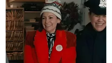 Elsbeth S03 Carrie Preston Check Pattern Long Coat worn by Elsbeth Tascioni (Carrie Preston) in Elsbeth