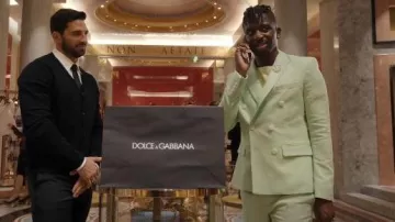 Casablanca Virgin Wool Blazer worn by Julien (Samuel Arnold) as seen in Emily in Paris (S05E01)