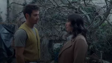 Max and Co Belted Wool Coat worn by Laura (Lucy Eaton) as seen in Twelve Dates 'Til Christmas (S01E05)