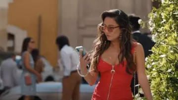 String Ting Beary-Pastel Drip Wristlet Phone Strap worn by Mindy Chen (Ashley Park) as seen in Emily in Paris (S05E02)