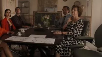 Diane Von Furstenberg Linea Midi Dress worn by Antonia Muratori (Anna Galiena) as seen in Emily in Paris (S05E03)