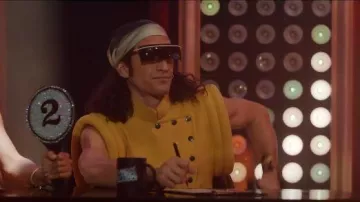 Pierre Cardin Fall 2025 Yellow Jacket worn by Yohan Lévy as seen in Emily in Paris (S05E03)